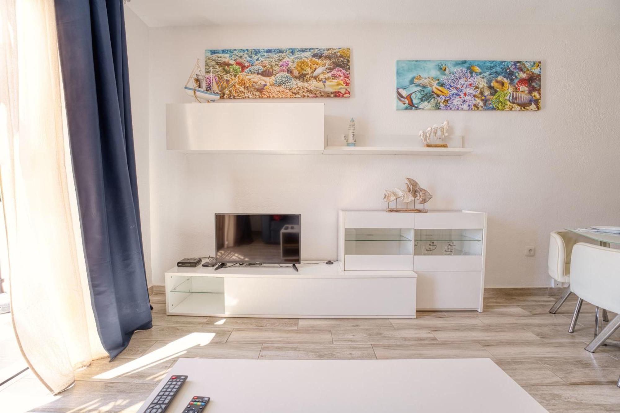 Appartamento Con 1 Camera Da Letto Con Vista Ov223 アデヘ エクステリア 写真